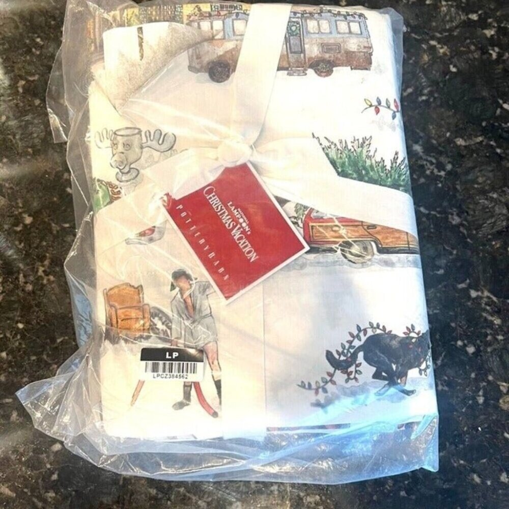 Pottery Barn National Lampoon's Christmas Vacation Sheet Set TWIN/TWIN XL NWT